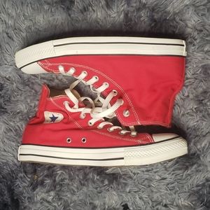Converse size 9